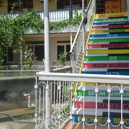 Canal Hostel Şǝki Eksteriør billede