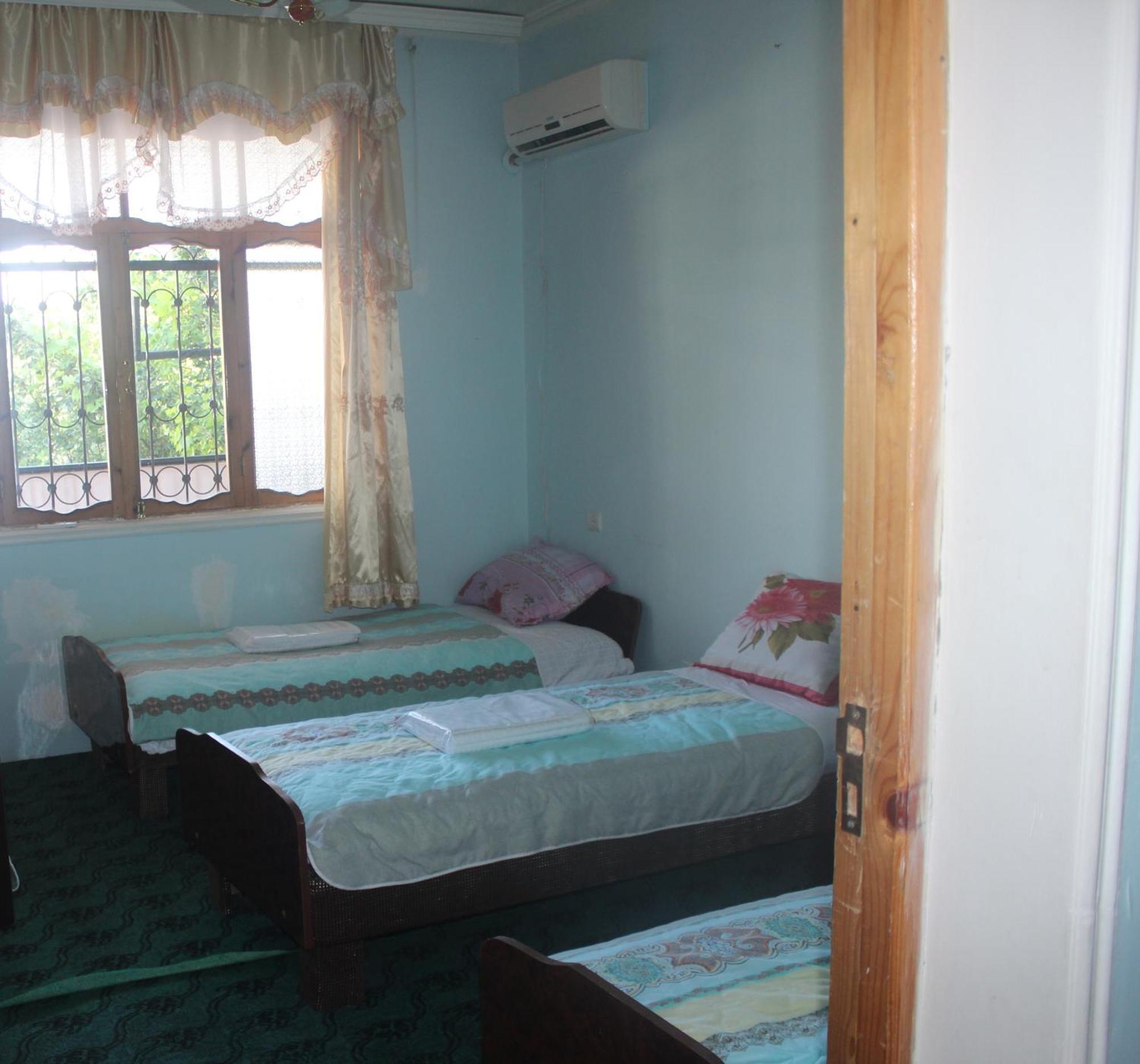 Canal Hostel Şǝki Eksteriør billede